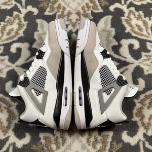 Air Jordan 4 Retro Mid Military Black Men’s Size 12